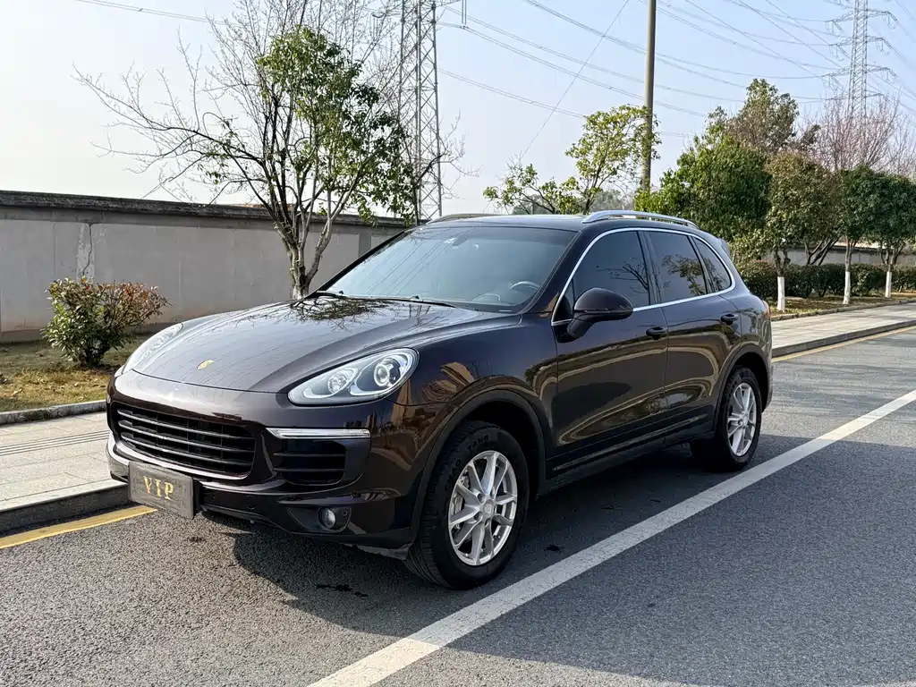 Porsche Cayenne 2016