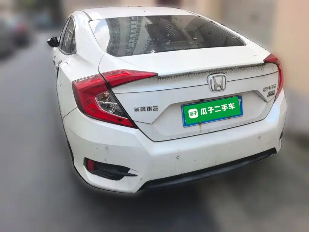 Honda Civic — миниатюра 4