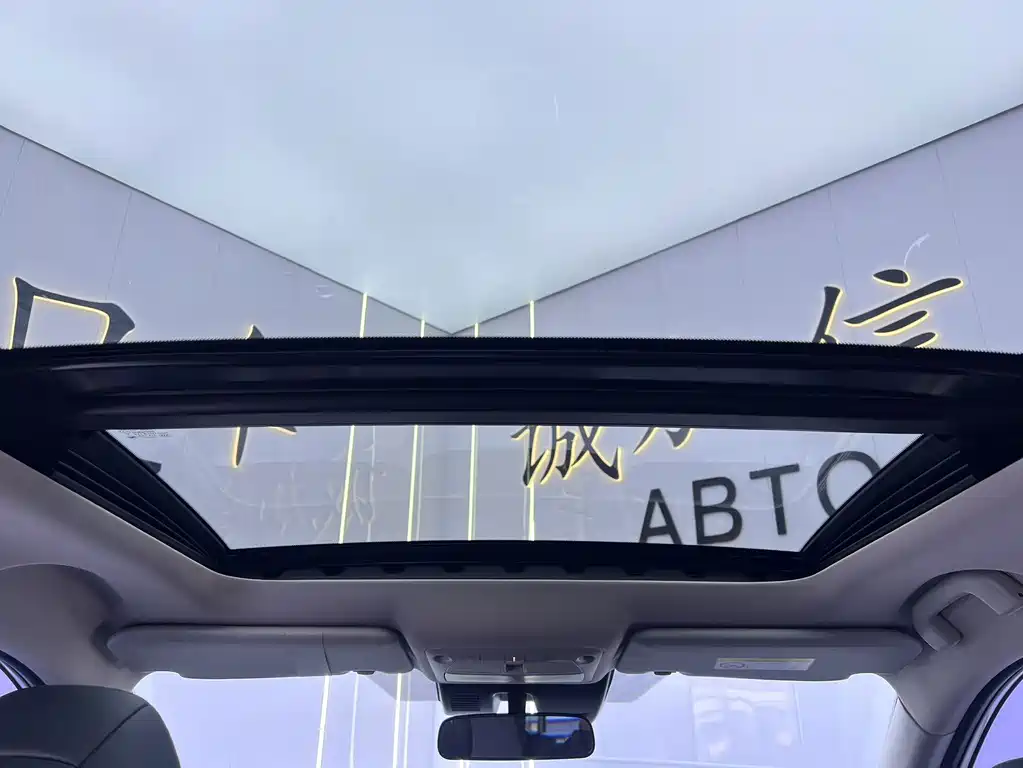 Nissan X-Trail — миниатюра 17