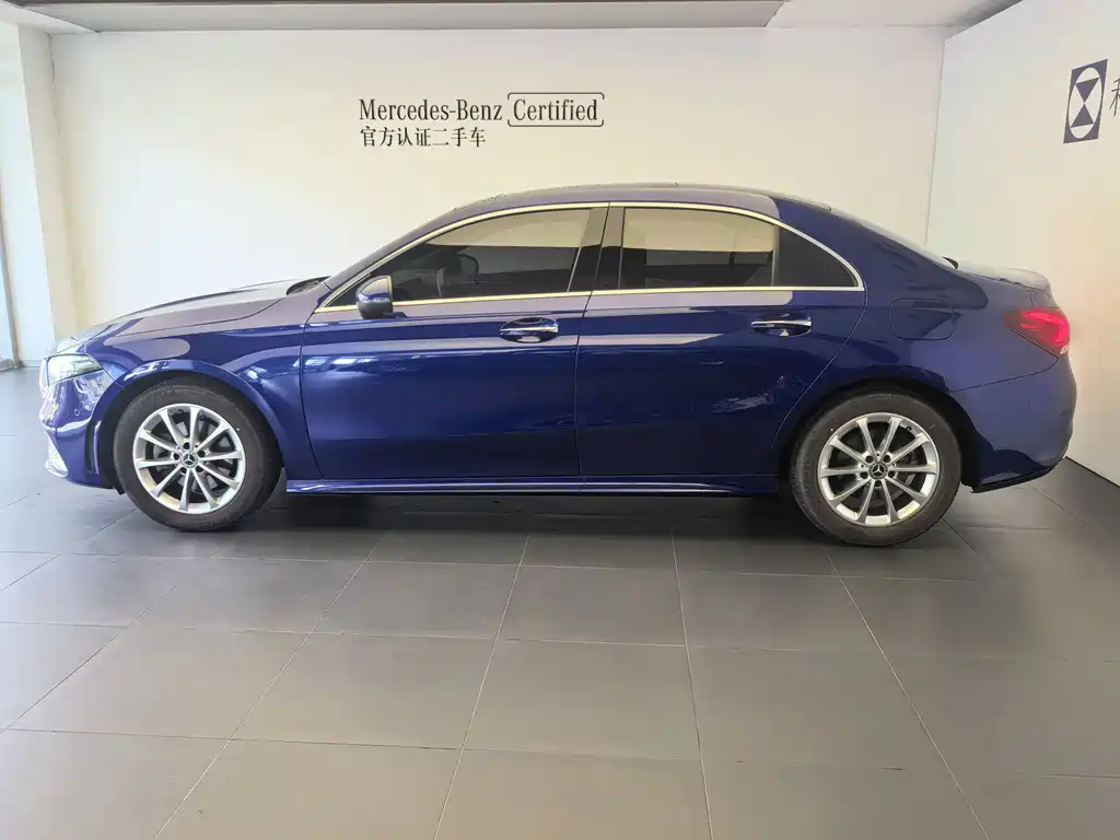 Mercedes-Benz A-Class — миниатюра 2