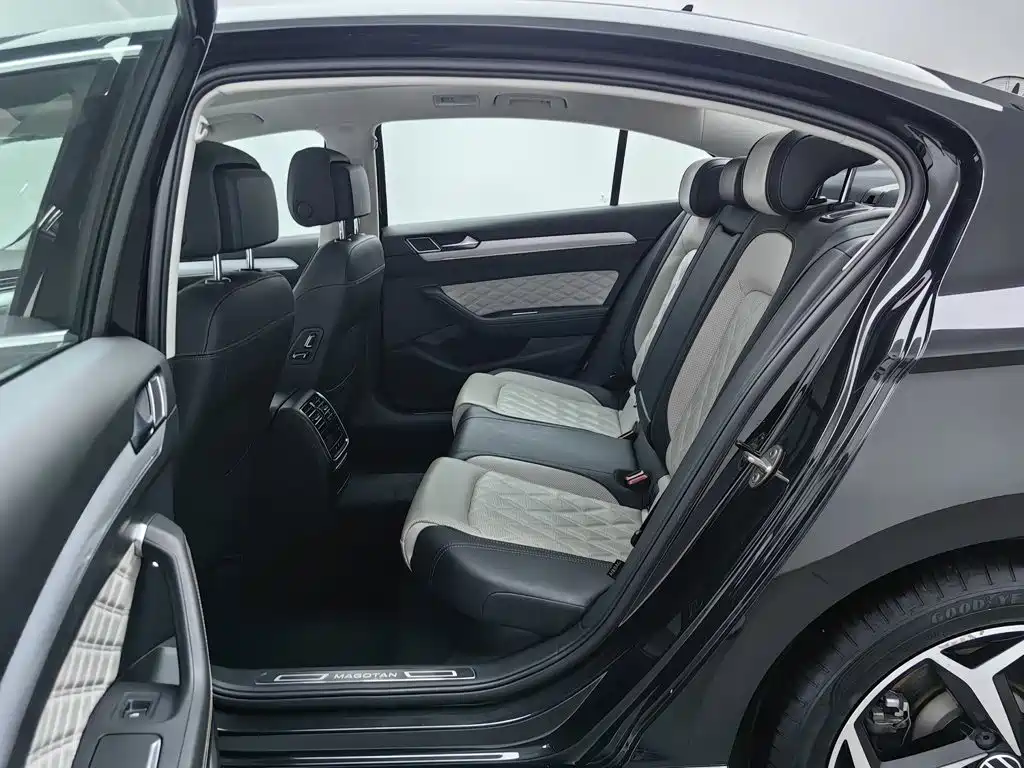 Volkswagen Magotan — миниатюра 15