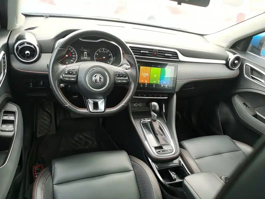 MG ZS — миниатюра 10