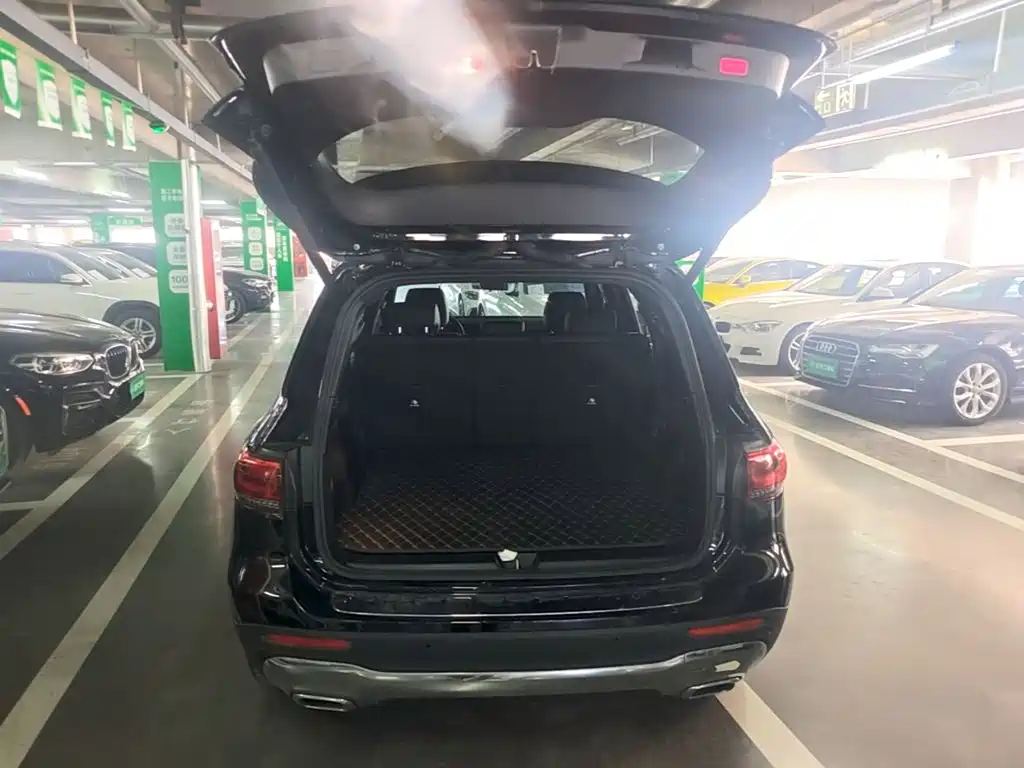 Mercedes-Benz GLB — миниатюра 15