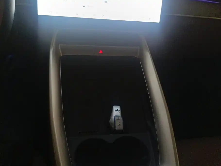 ARCFOX Alpha S5 — миниатюра 16