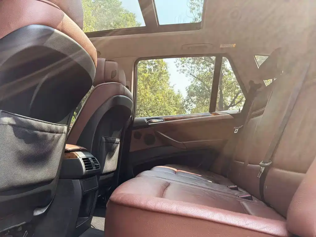 BMW X5 (Import) — миниатюра 11