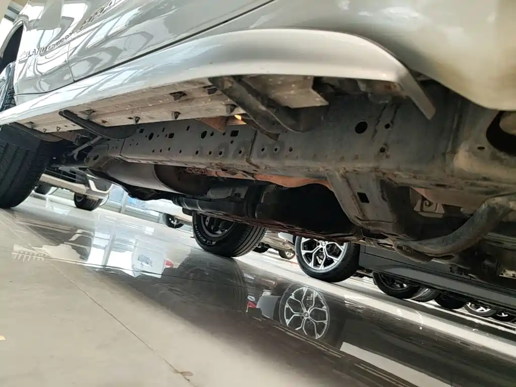 Toyota Prado — миниатюра 21