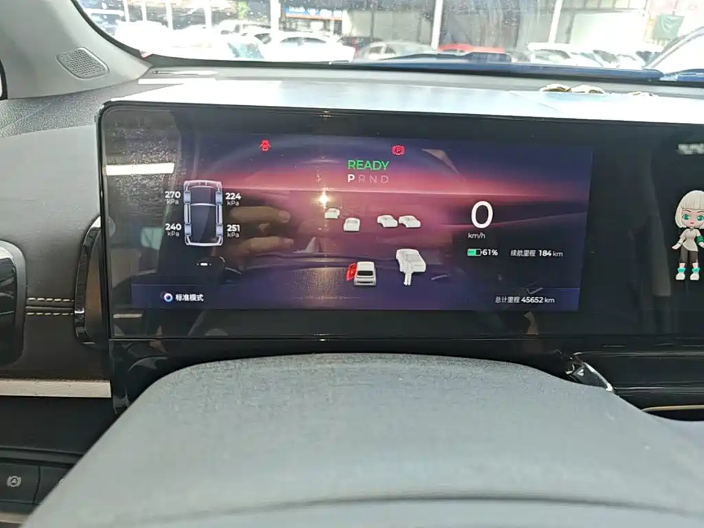 Baojun KiWi EV — миниатюра 12