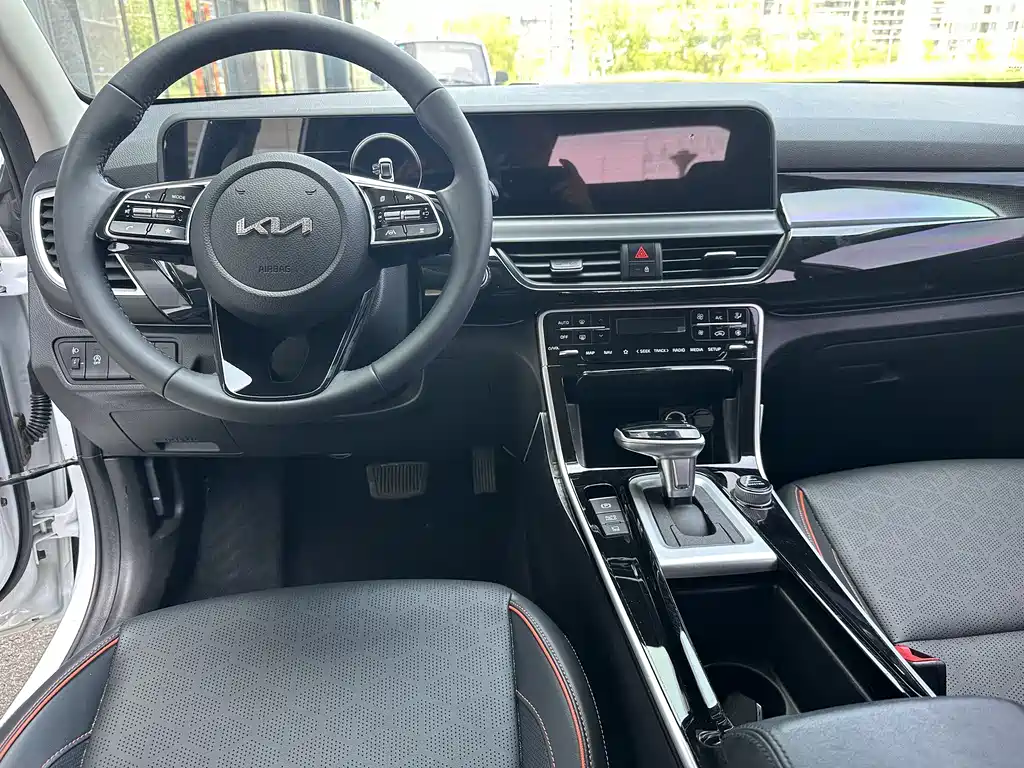 Kia Seltos 2023 1.5L CVT Luxury