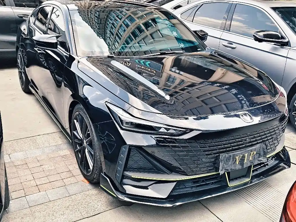 Changan UNI-V — миниатюра 3