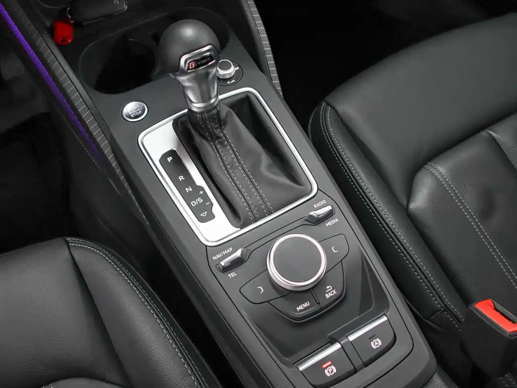 Audi Q2L — миниатюра 11