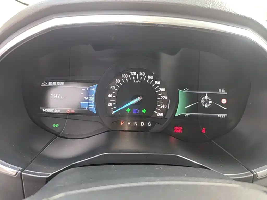 Ford Edge — миниатюра 12
