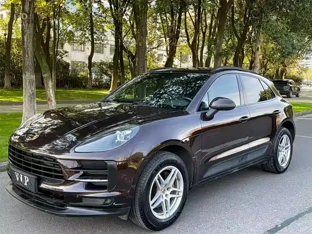 PORSCHE MACAN 2019