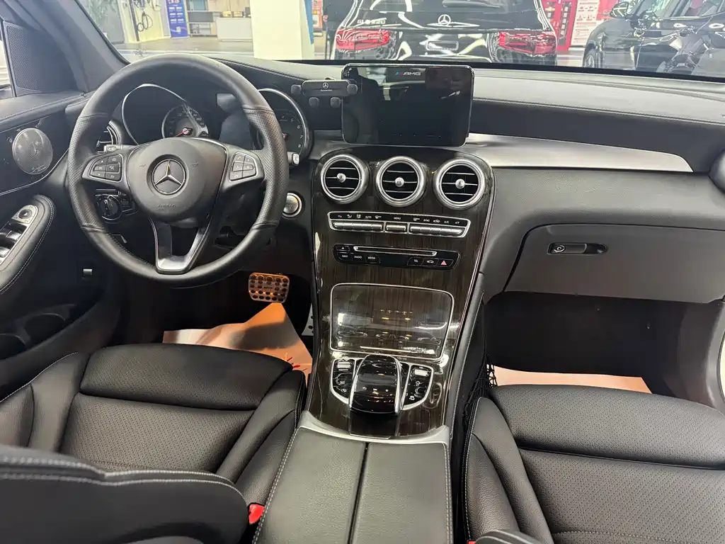 Mercedes-Benz GLC — миниатюра 5