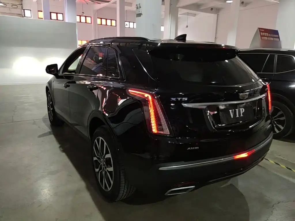 Cadillac XT5 — миниатюра 5