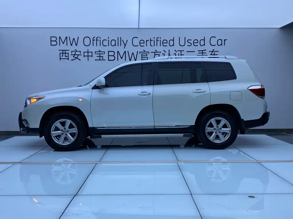 Toyota Highlander — миниатюра 3