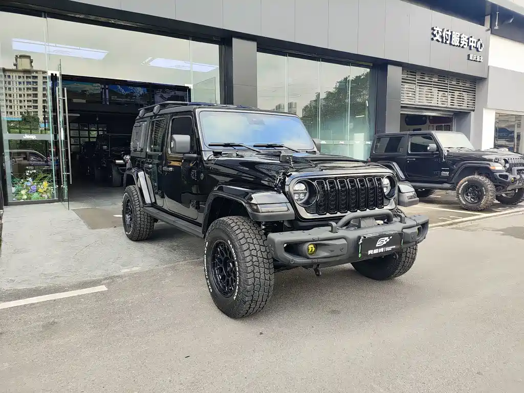 Jeep Wrangler PHEV — миниатюра 3