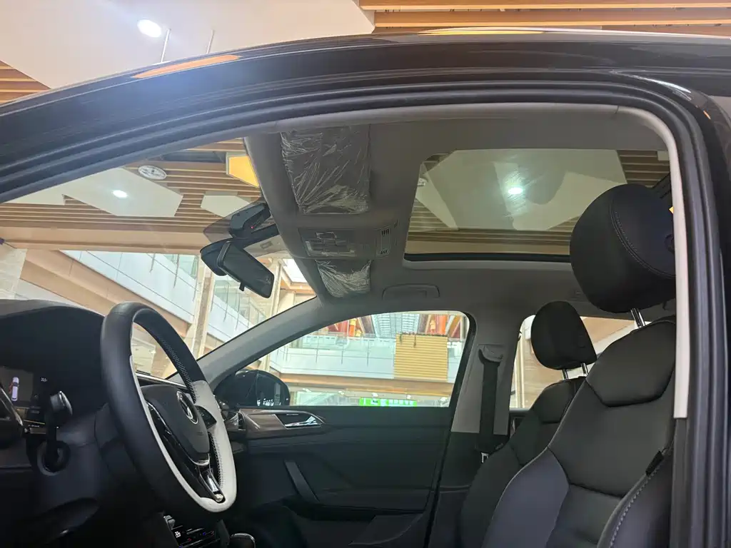 Volkswagen Tharu — миниатюра 11