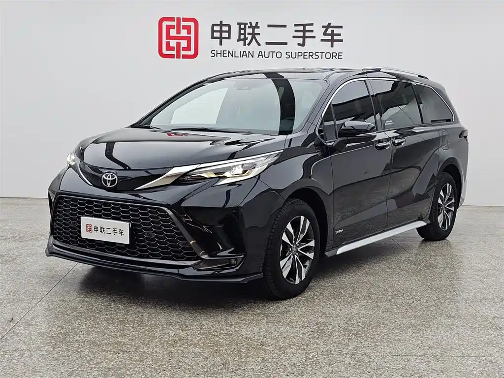 Toyota Granvia 2024