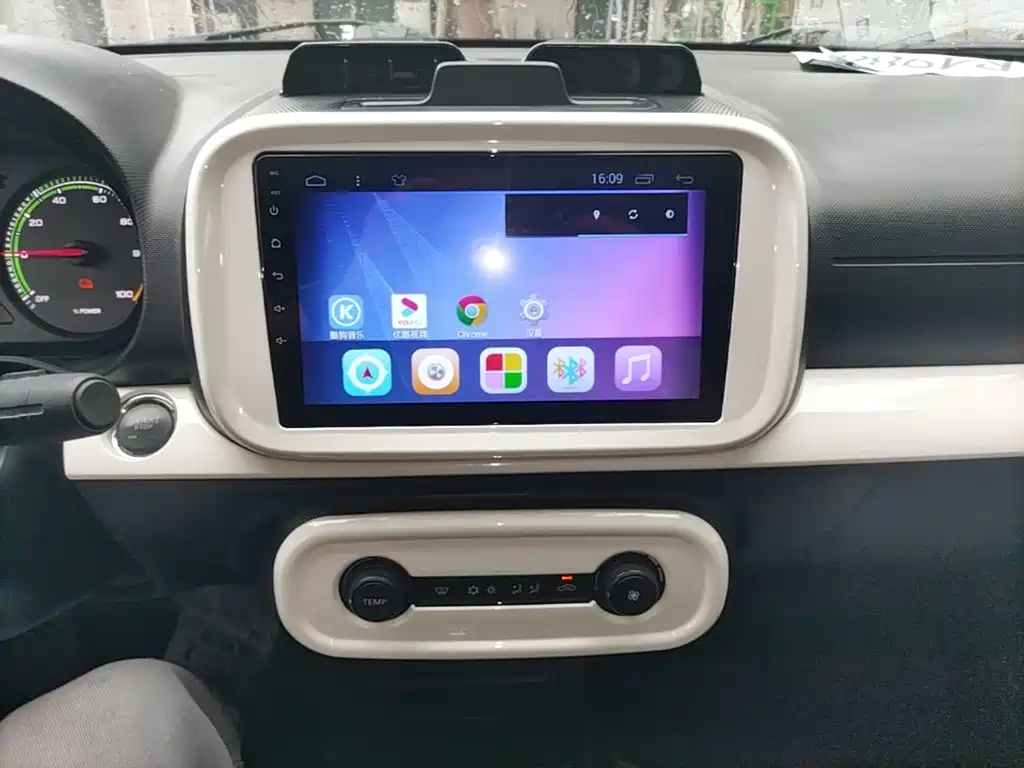 Roewe Clever — миниатюра 13