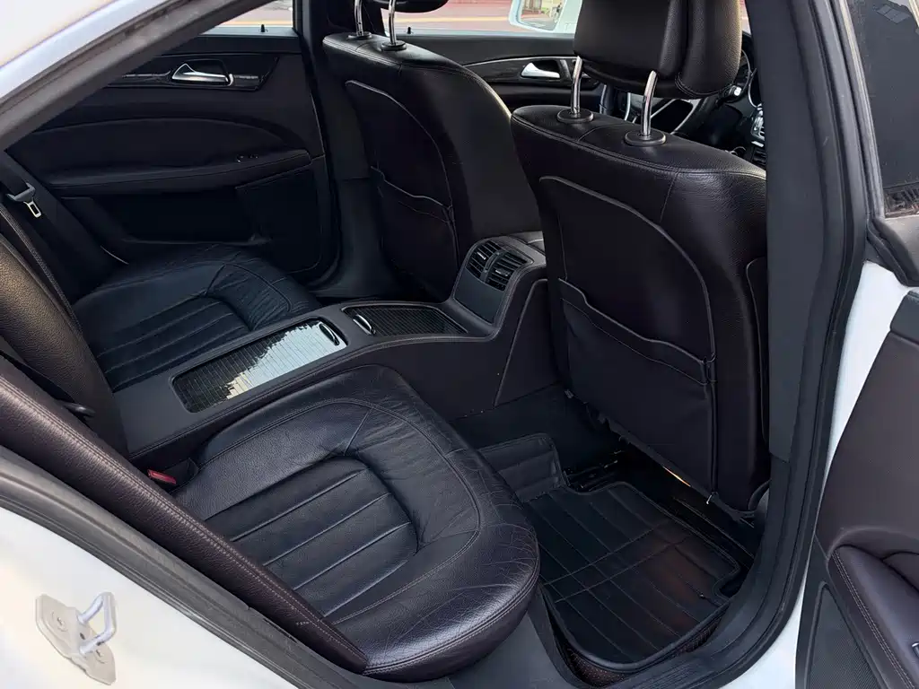 Mercedes-Benz CLS — миниатюра 15