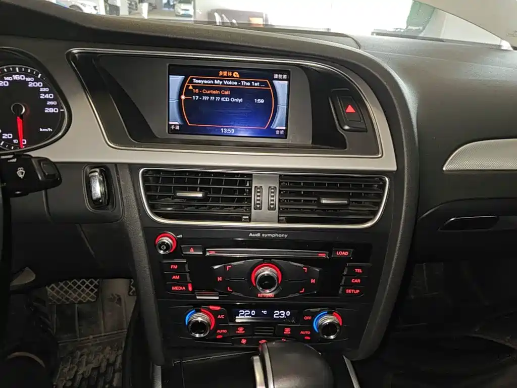 Audi A4L — миниатюра 13