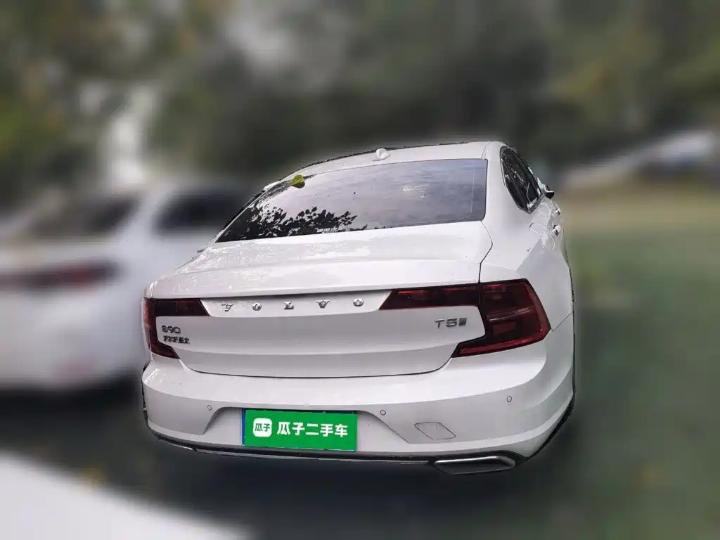 Volvo S90 — миниатюра 3