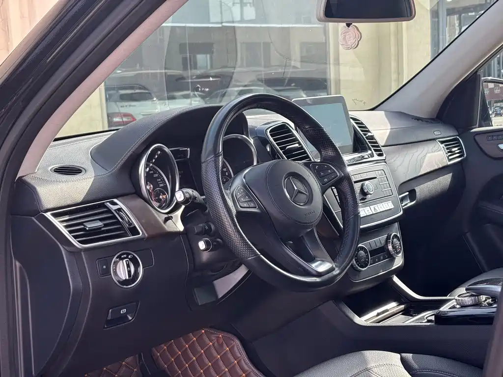 Mercedes-Benz GLS 2016 GLS 400 4MATIC