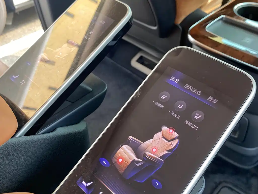Hongqi Hongqi HQ9 — миниатюра 20