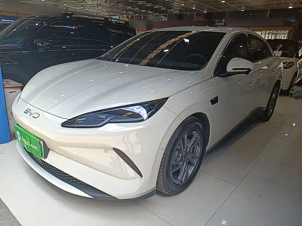 BYD Seal 06