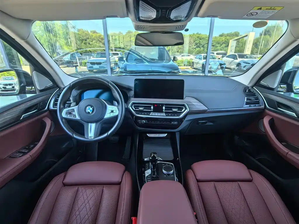 BMW X3 — миниатюра 11
