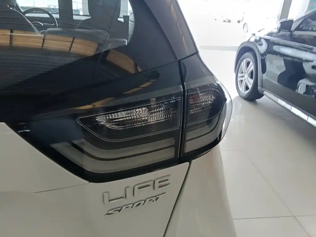 Honda Life — миниатюра 8