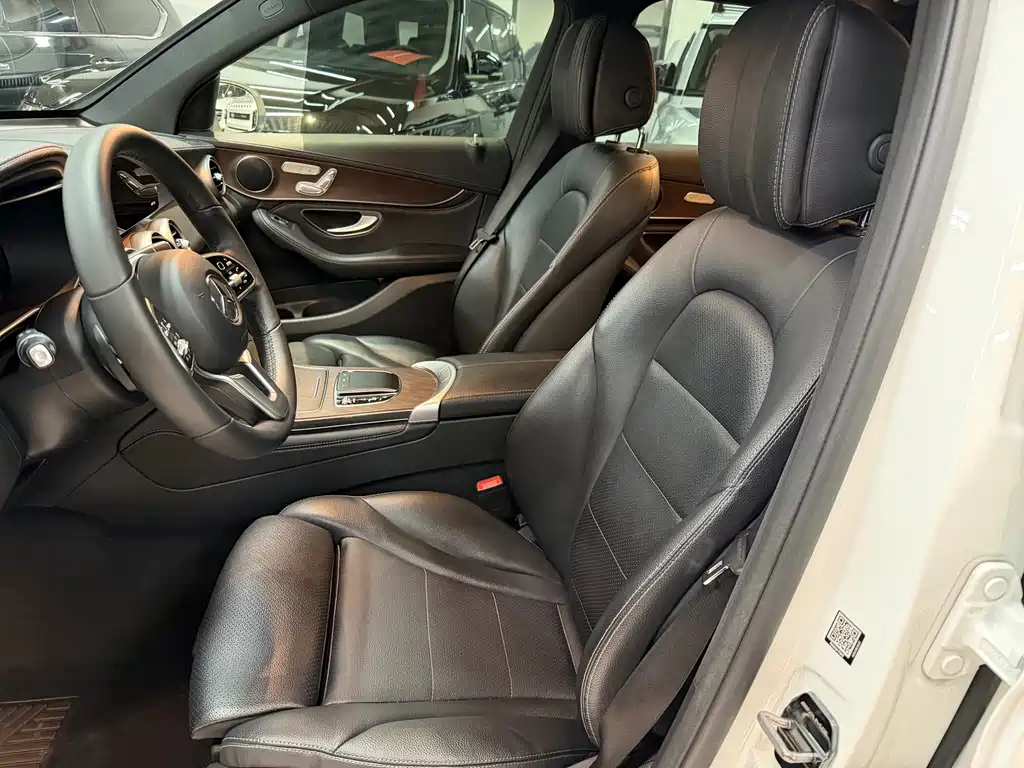 Mercedes-Benz GLC — миниатюра 8