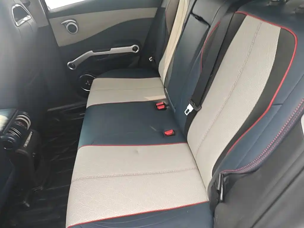 BYD Yuan Plus — миниатюра 17