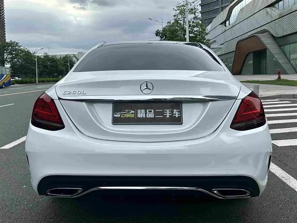 Mercedes-Benz C-Class — миниатюра 8