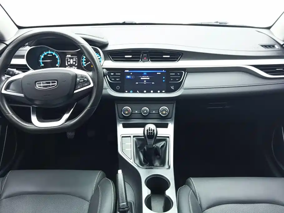 Geely Emgrand — миниатюра 12