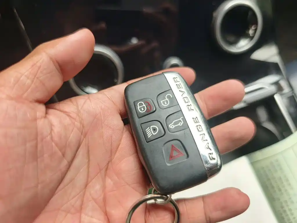 Land Rover Velar — миниатюра 9