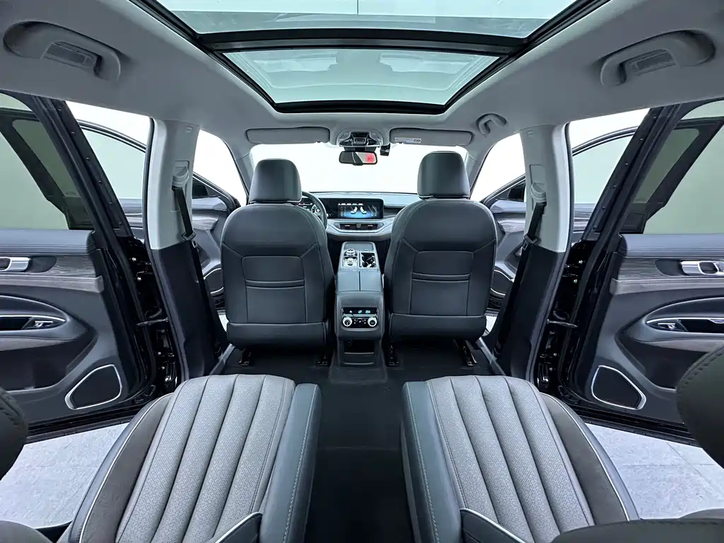 Ford Equator — миниатюра 26