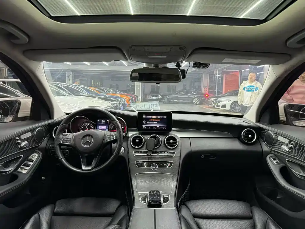 MERCEDES-BENZ C CLASS