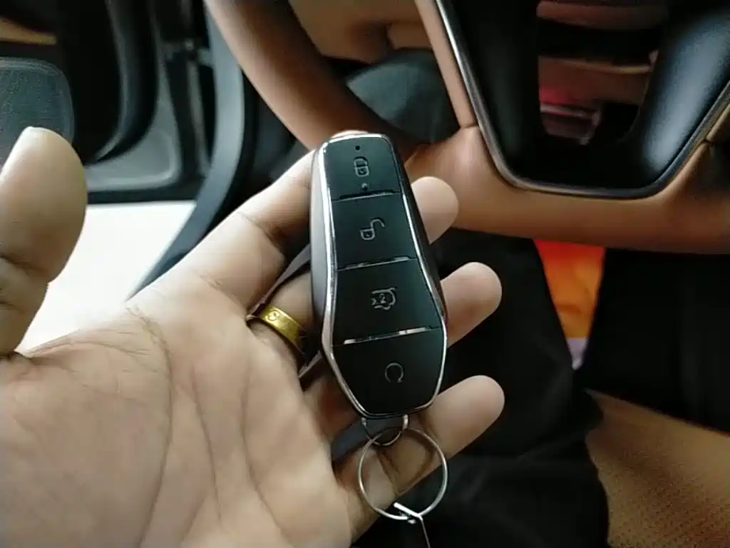 BYD Han L — миниатюра 9