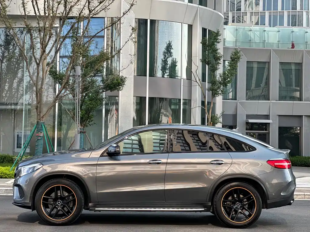 Mercedes-Benz GLE Coupe AMG — миниатюра 4
