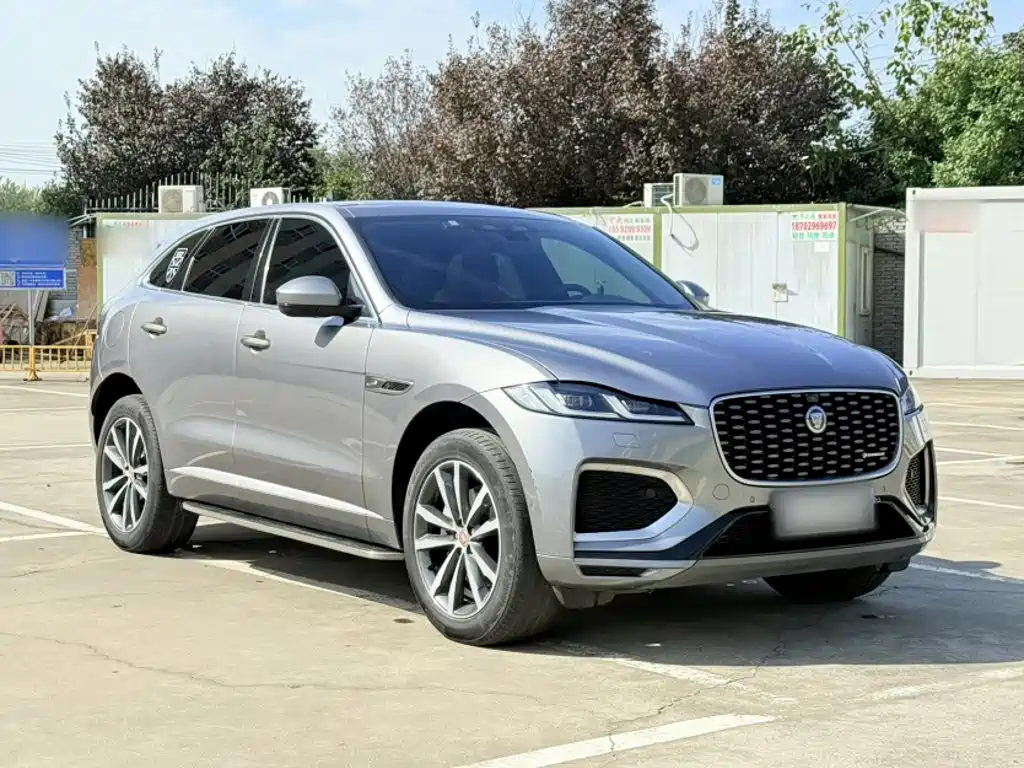 Jaguar F-PACE — миниатюра 17