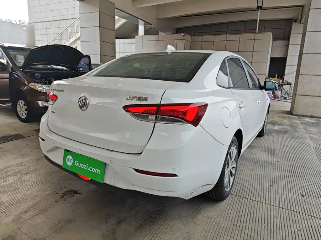 Buick Excelle — миниатюра 5