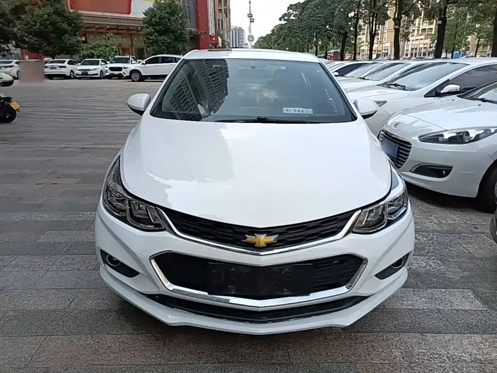 Chevrolet Cruze — миниатюра 3