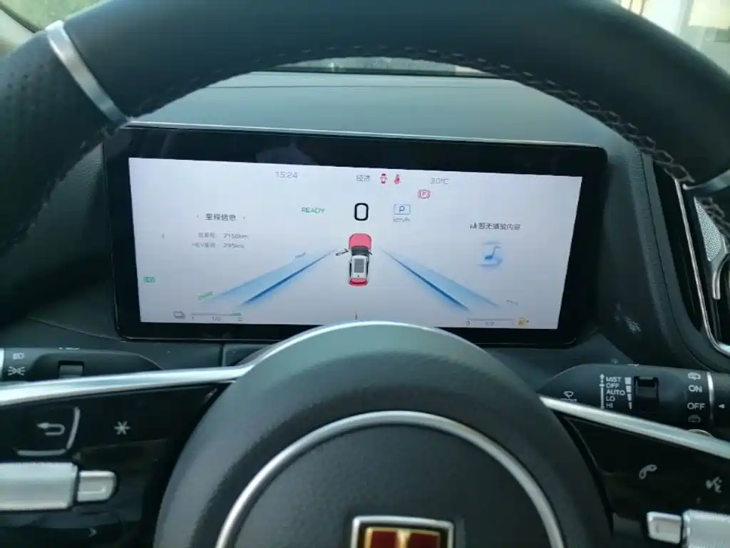 Hongqi Hongqi HS3 PHEV — миниатюра 16