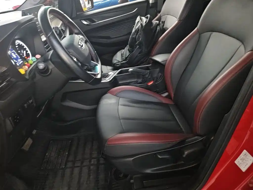 Geely Vision X3 — миниатюра 20