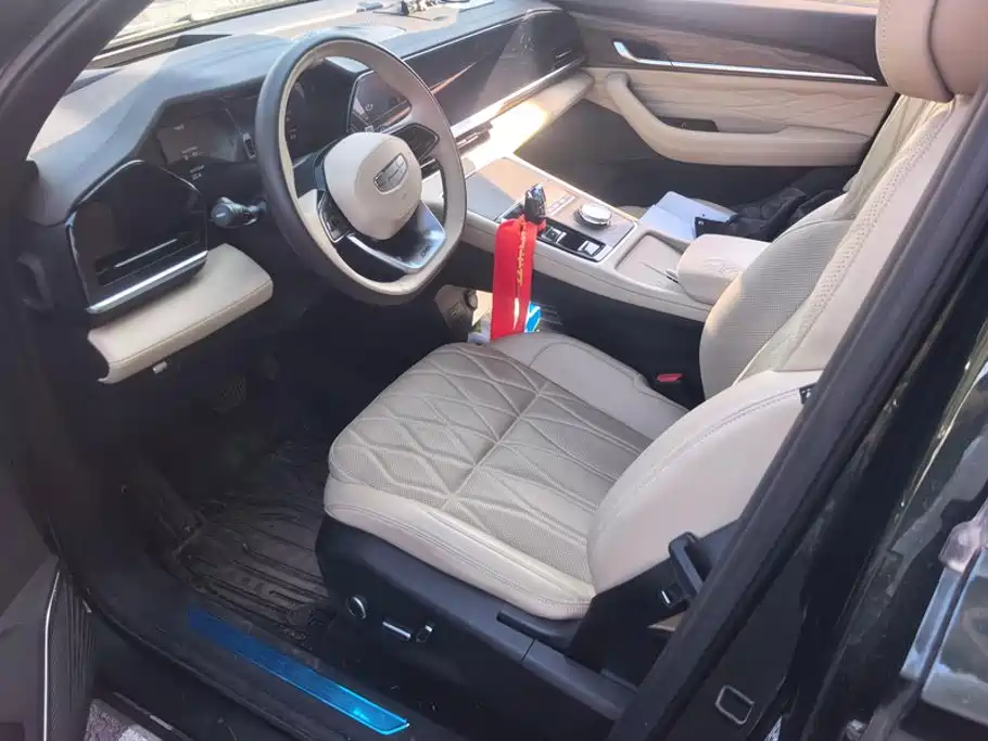 Geely Xingyue L — миниатюра 9