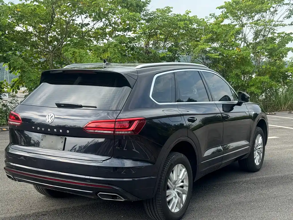 Volkswagen Touareg — миниатюра 4