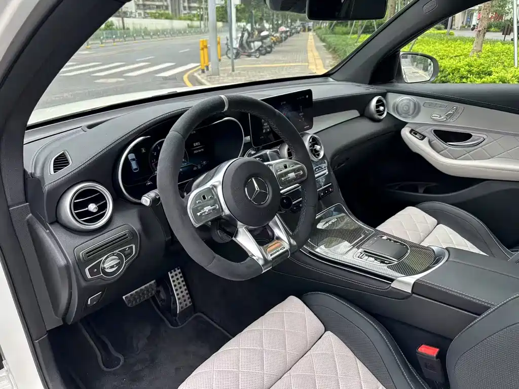 Mercedes-Benz GLC Coupe AMG — миниатюра 2