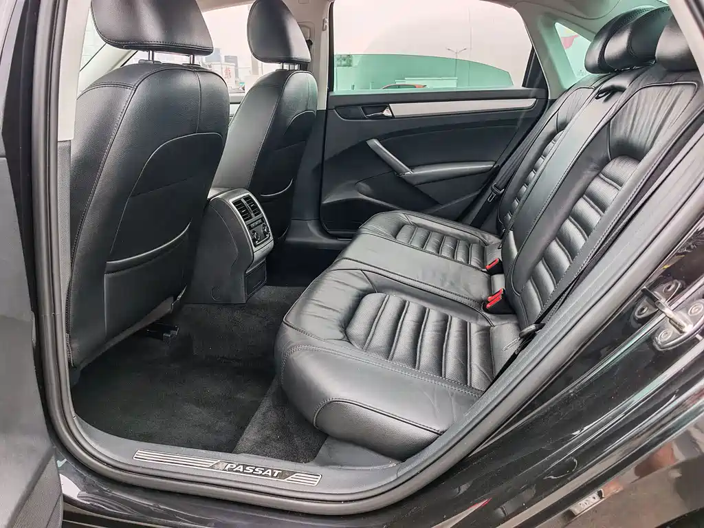 Volkswagen Passat — миниатюра 9
