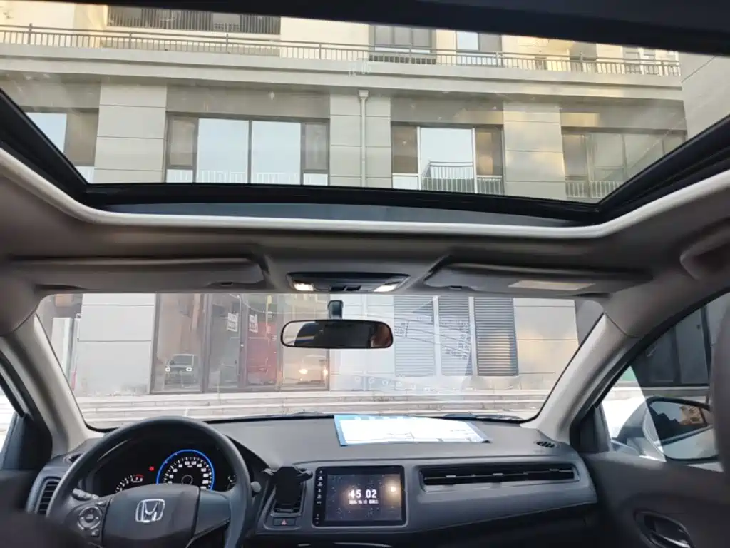 Honda Vezel — миниатюра 18